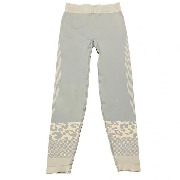 Sweaty Betty Light Blue Leggings - Picture 6 of 14